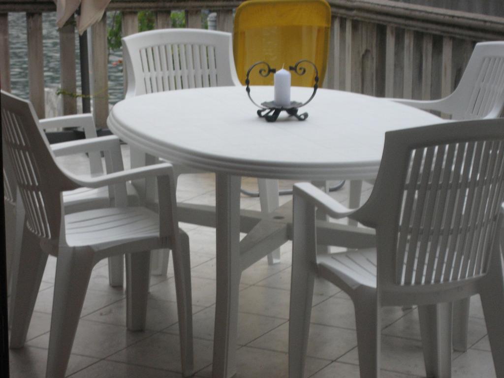 Apartment Aleksandar Tivat Buitenkant foto