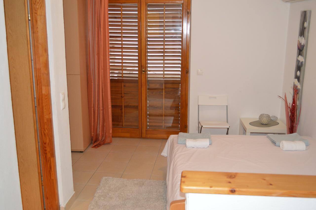 Apartment Aleksandar Tivat Buitenkant foto