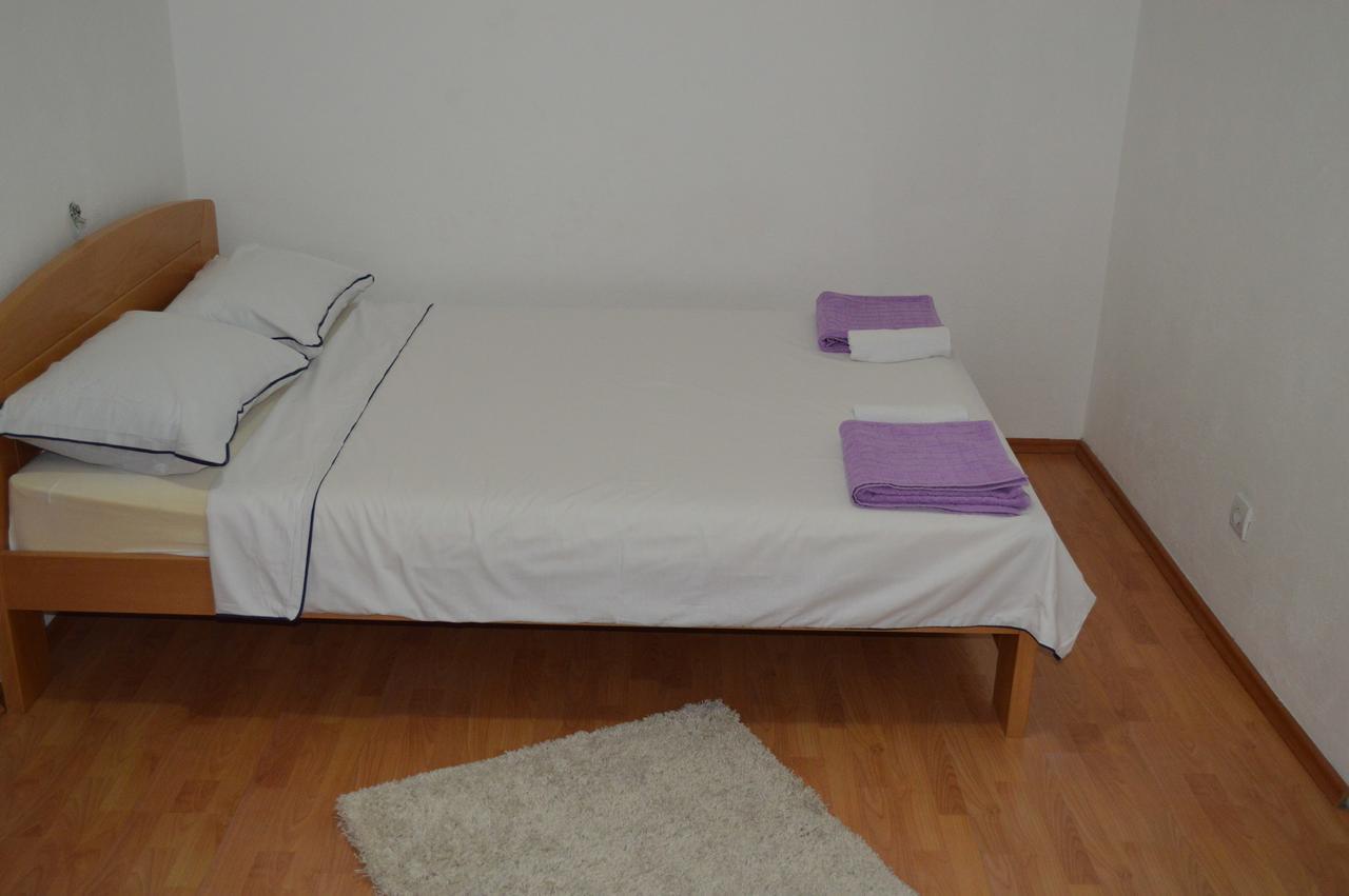 Apartment Aleksandar Tivat Buitenkant foto